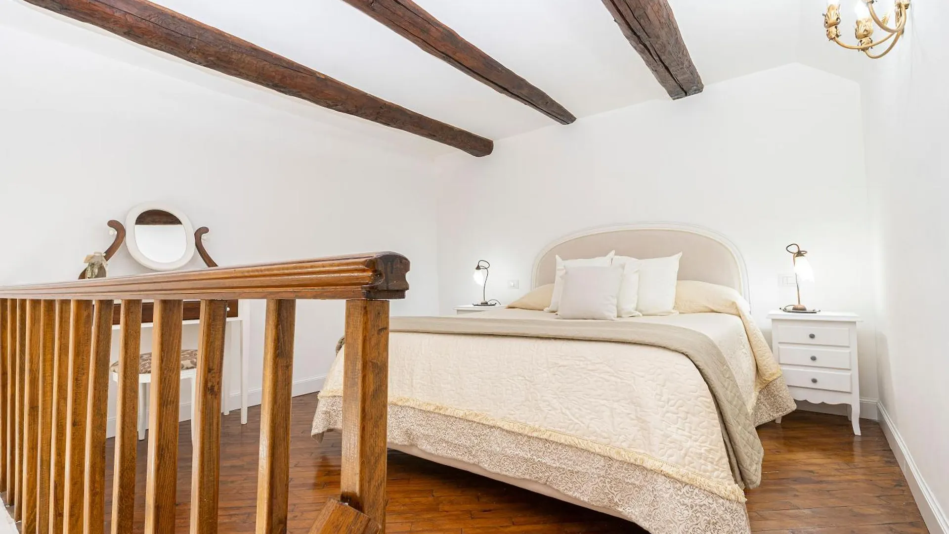 Apartment Napulitandream Duomo Suite Naples Italy